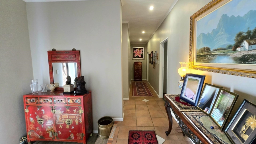 4 Bedroom Property for Sale in Kleinbaai Western Cape